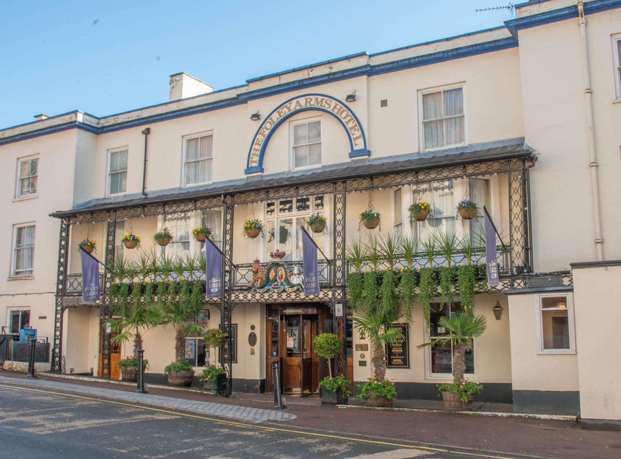 Foley Arms Hotel Great Malvern Eksteriør billede