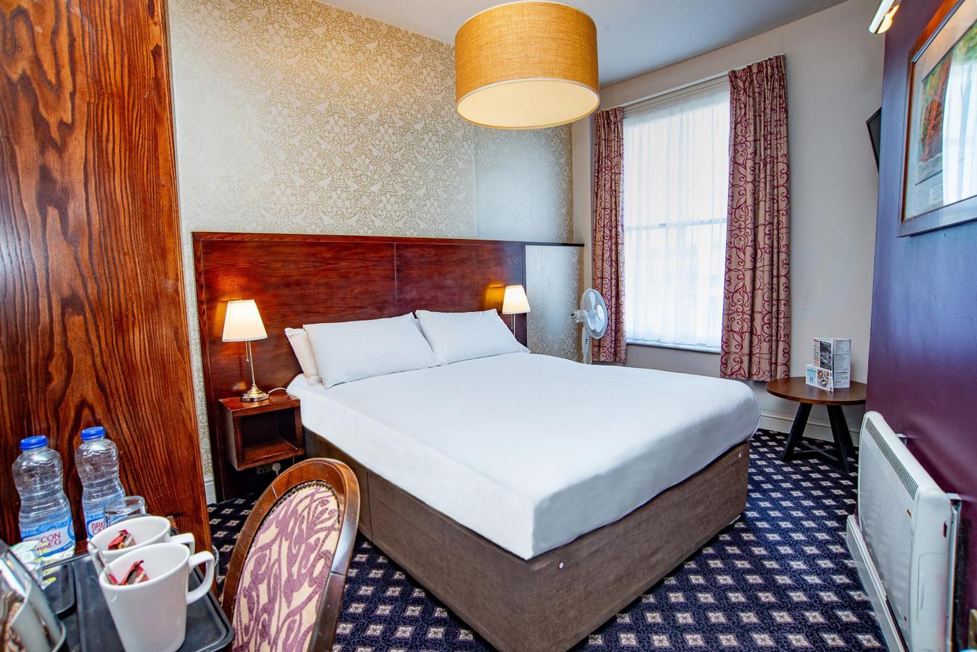 Foley Arms Hotel Great Malvern Eksteriør billede